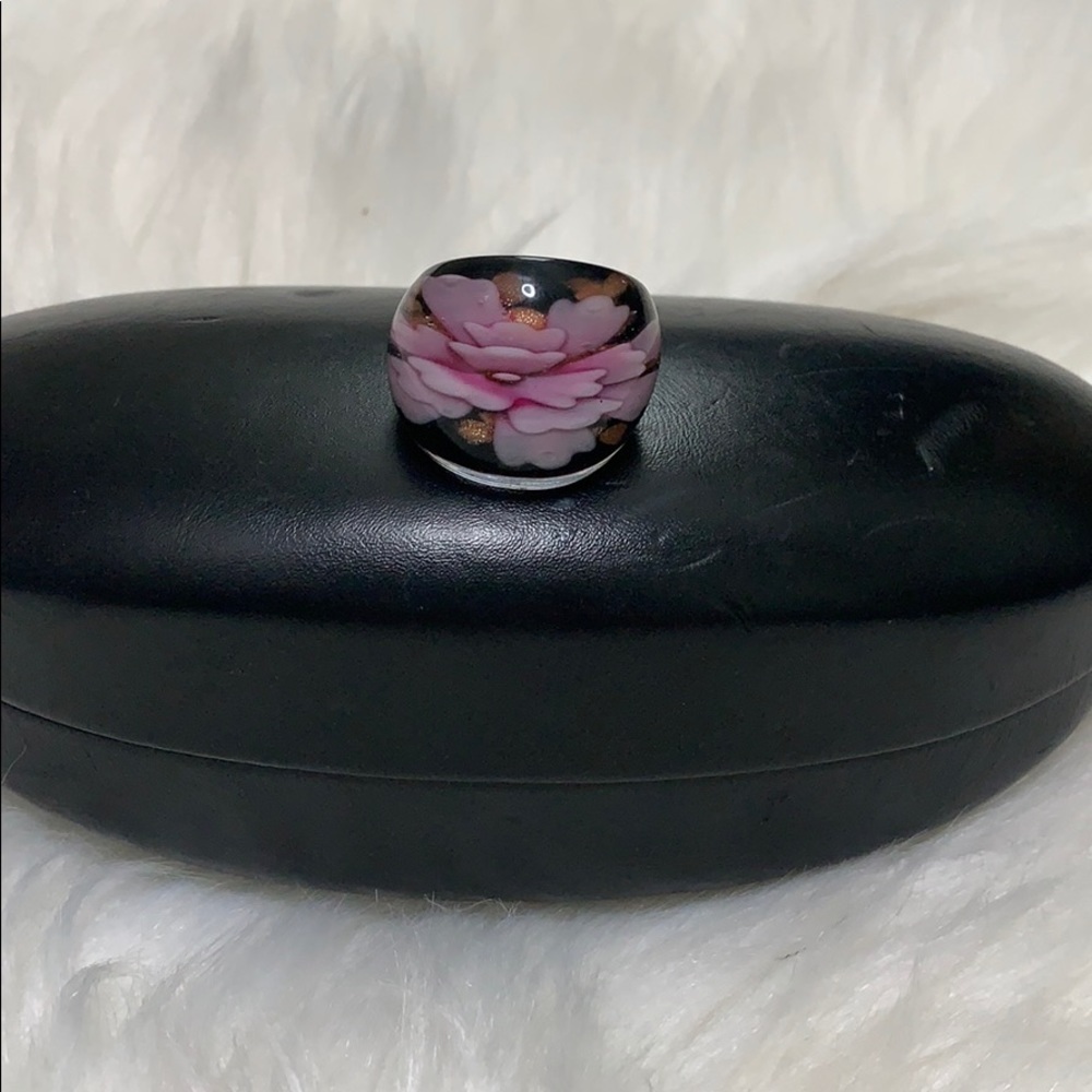 Black Flower Cocktail Ring Size 6